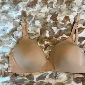 Lively bra, 34DD, no wire